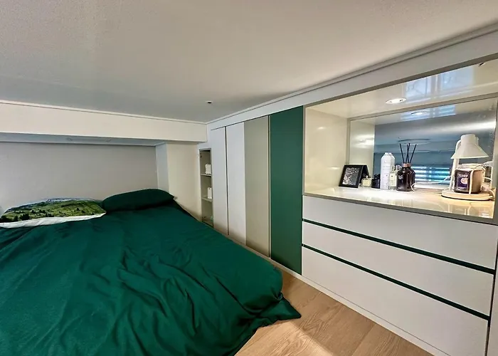 Excellent Location, Comfortable Ddp House Apartment Seoul