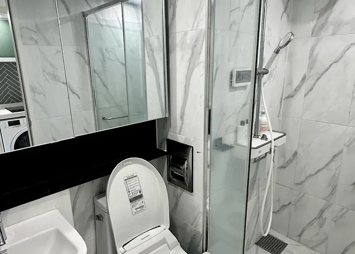 Excellent Location, Comfortable Ddp House Seoul
